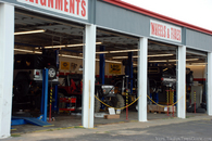 jeeps-at-4wheelparts.jpg