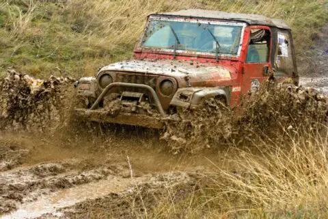 The best way to prevent Jeep frame rust is to wash the undercarriage after offroading each time.