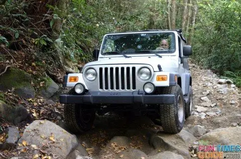 jeep-rock-climbing-tellico