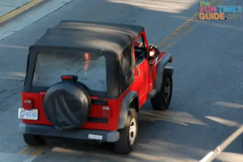 jeep-wrangler-rear-window-closed