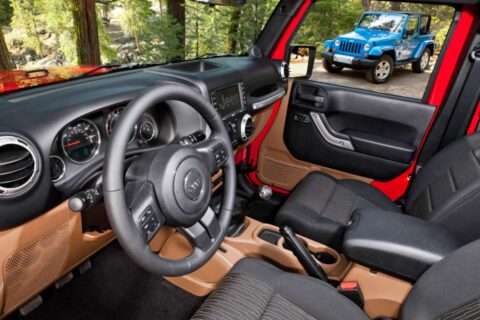 jeep-wrangler-sahara-unlimited Jeep Wrangler Models - this is the Jeep Wrangler Sahara Unlimited interior