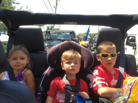 kids-love-jeeps